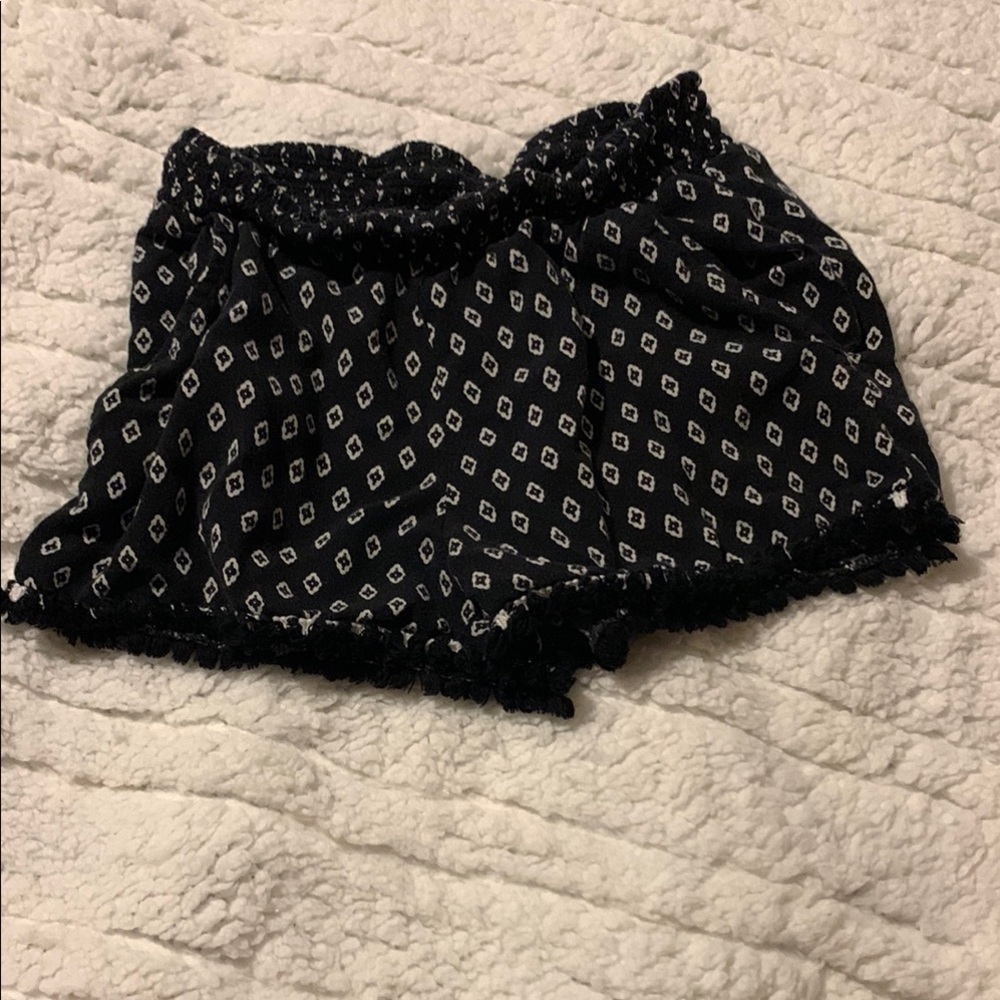 Black and White Patterned Kid’s Shorts